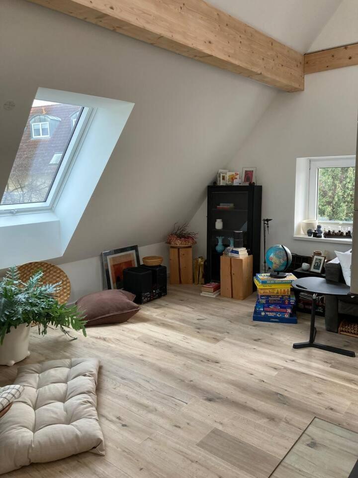 EhrenkirchenNeues Penthouse-Loft Mit Konuskarte Fuer Gratis Oepnvアパートメント エクステリア 写真